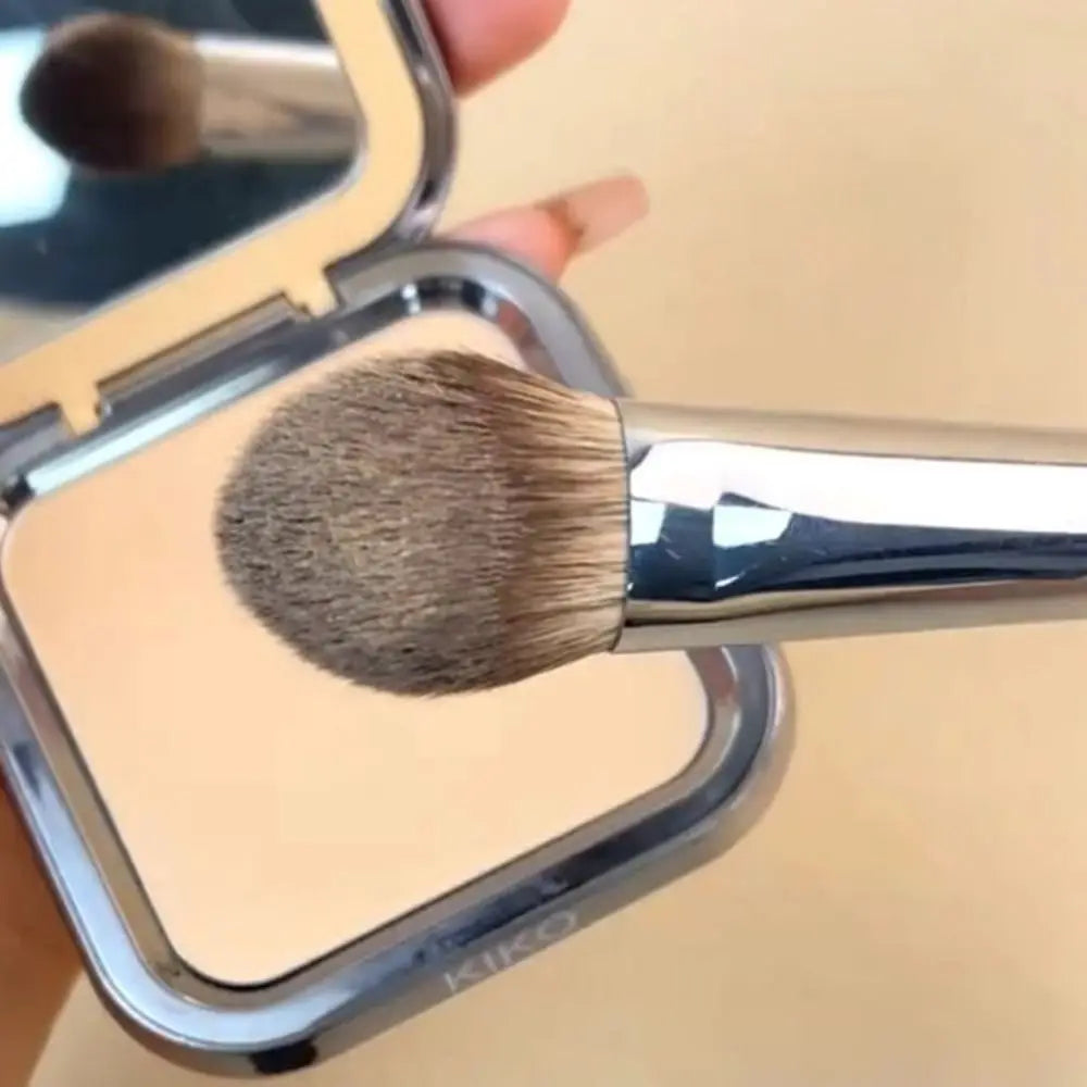 17CM Soft Flat Blush Brush – Tongue-Shaped | Precision Blending for Cream, Powder & Liquid Makeup